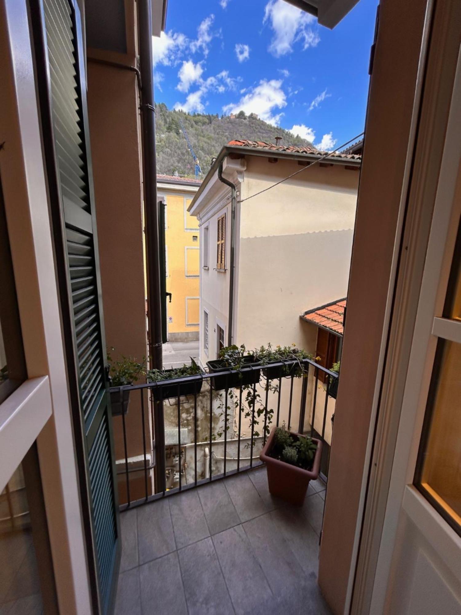 Casa Vacanze Viacoloniola37 Como Eksteriør bilde