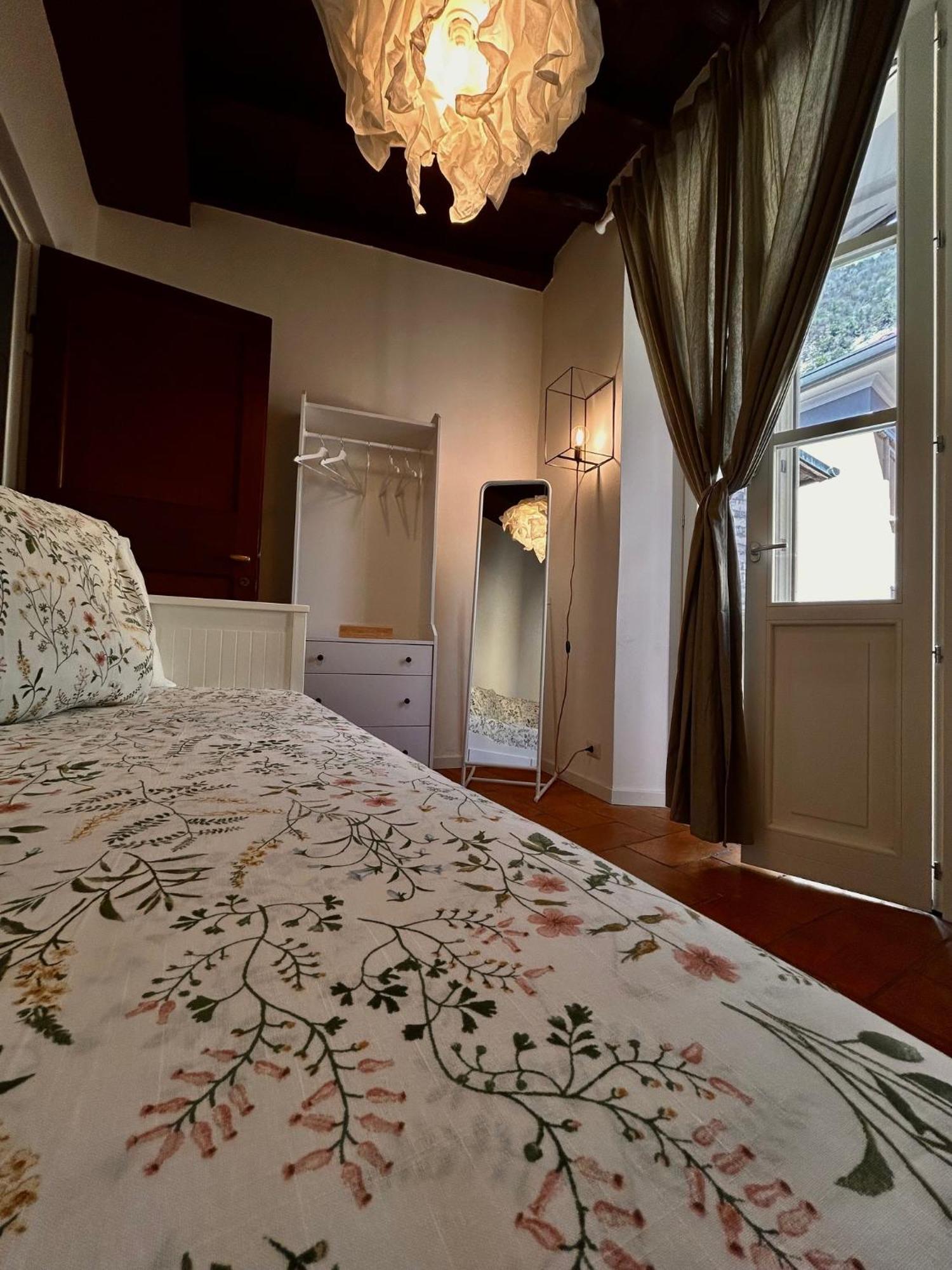 Casa Vacanze Viacoloniola37 Como Eksteriør bilde